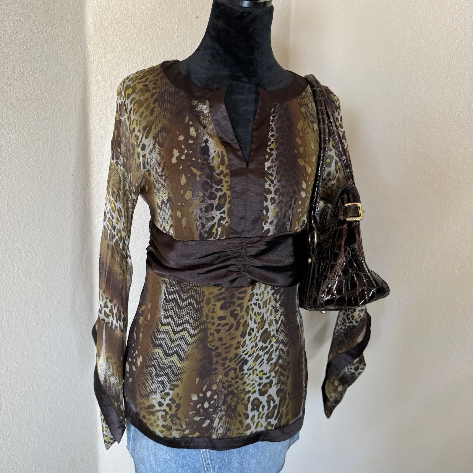 Y2K 100% Silk St. Tropez West Animal Print Bell Sleeve Blouse Brown Cheetah M‎ - Image 2