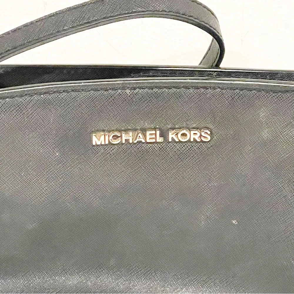 Michael Kors Black Selma Crossbody Saffiano Leather Handbag Purse Pocketbook - Image 2