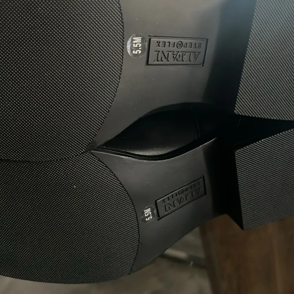 Alfani Ludlowe Black Leather Over-The-Knee Boots, Size 5.5 New in Box $169.50 - Image 8