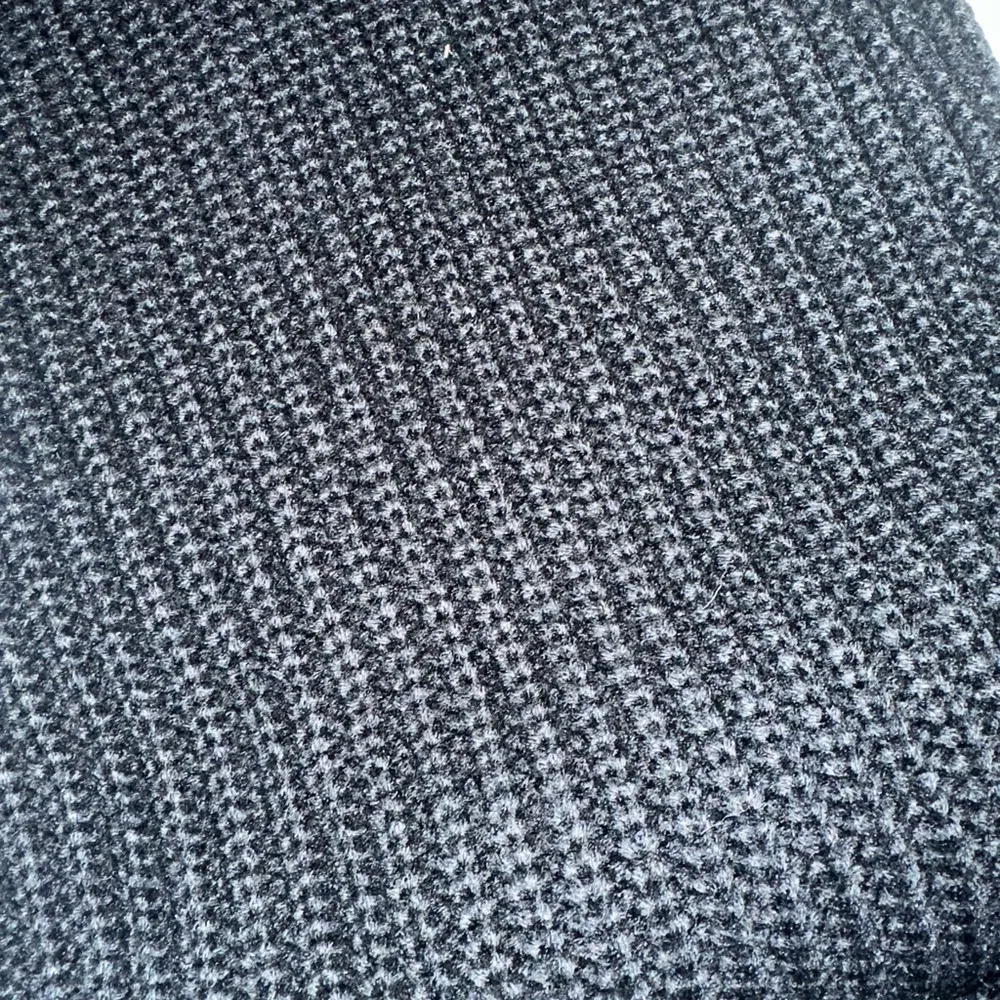 Michael Kors Chunky Knit Scarf Black Wrap MSRP $68 - Image 8