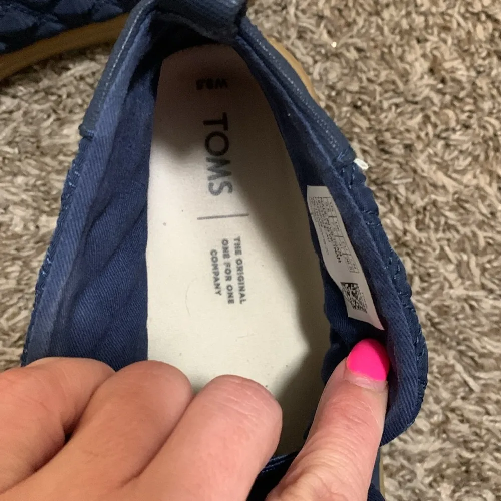 TOMS Women's Navy Blue Paxton Quilted Slip On Ankle Boots size 9.5 - Image 6