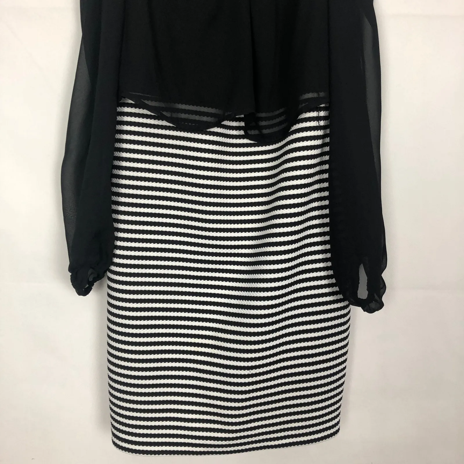 Emerald Sundae Cold Shoulder Striped Dress Party Cocktail Juniors Medium - Image 5