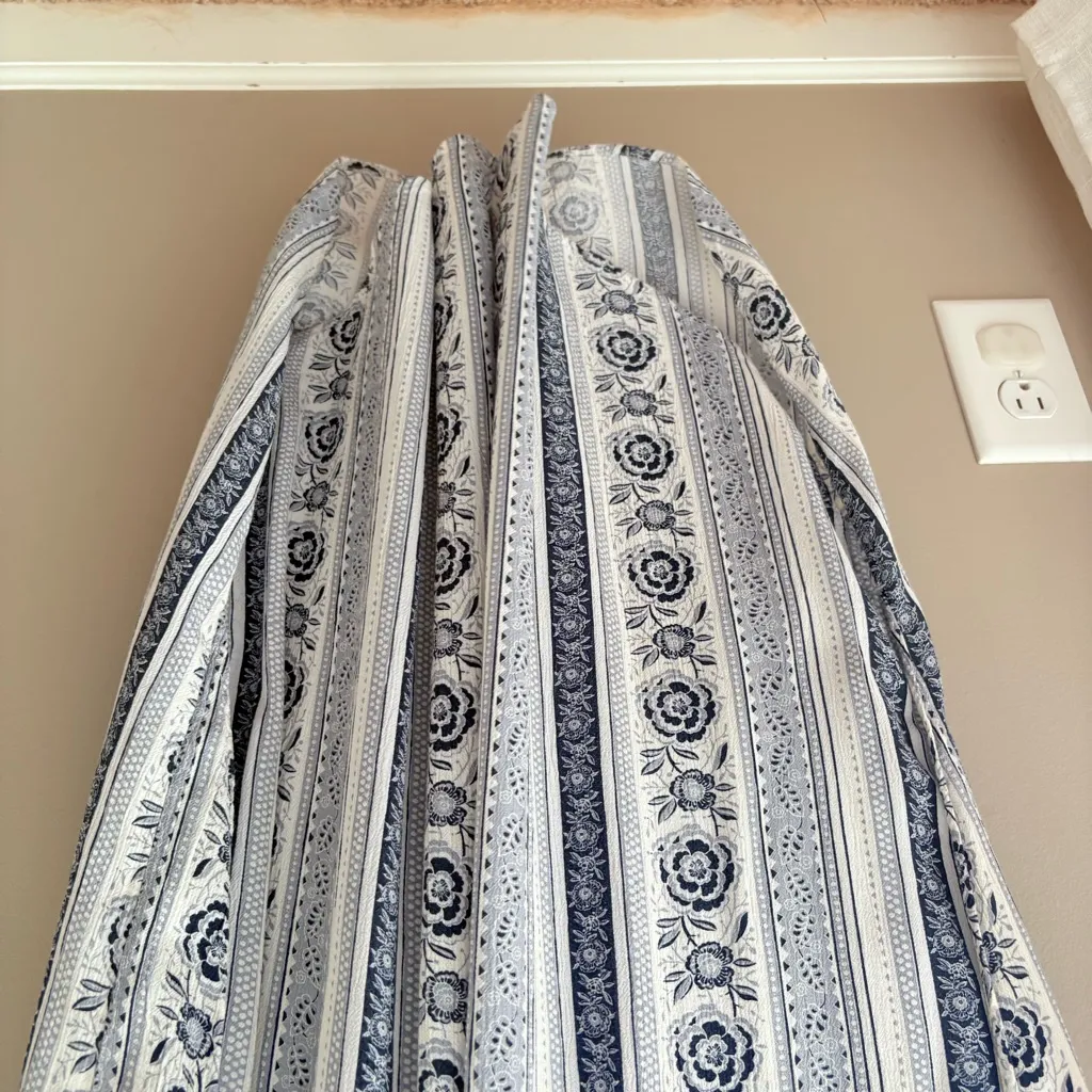 American Eagle Outfitters Jumpsuit Blue/White Sz Small - Image 4