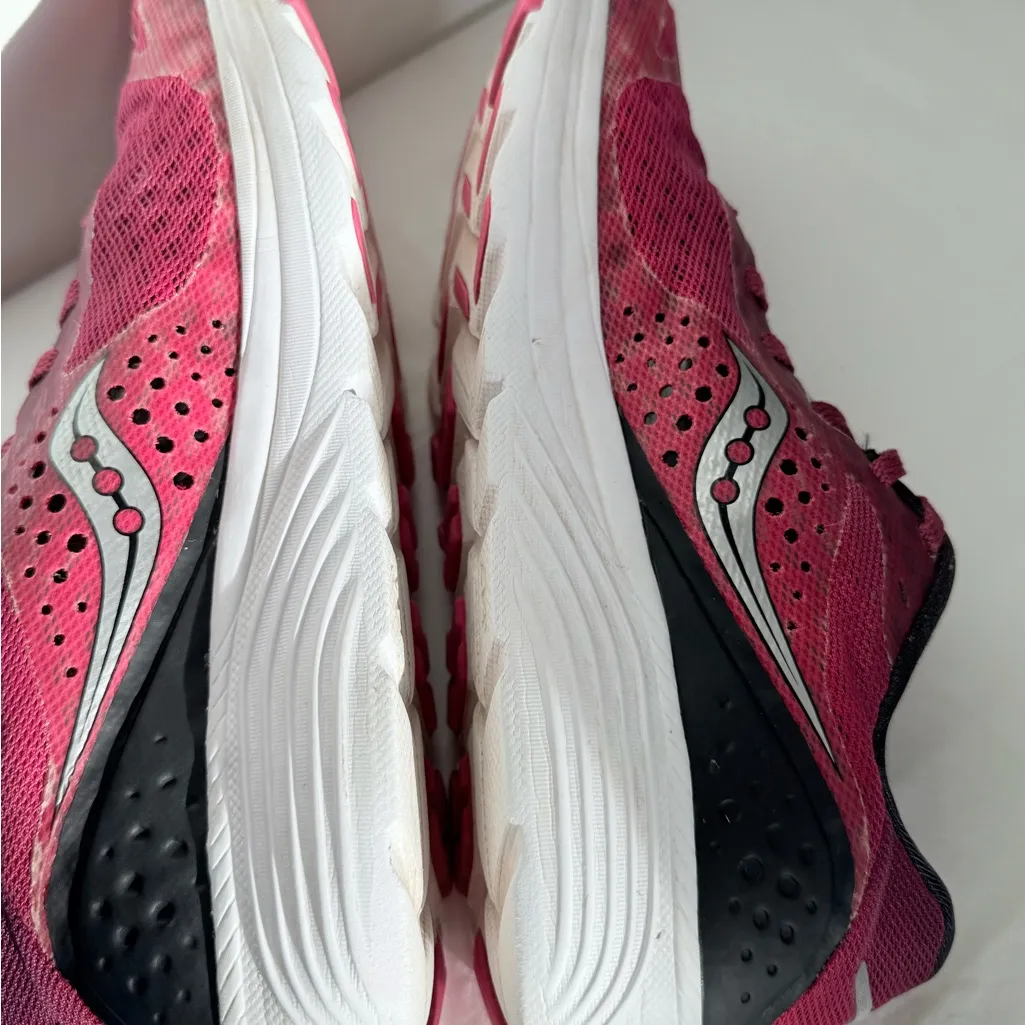 Saucony Kinvara 8 Women’s Running Shoes Size9 Pink Black EVERUN Cushion Trainers - Image 10