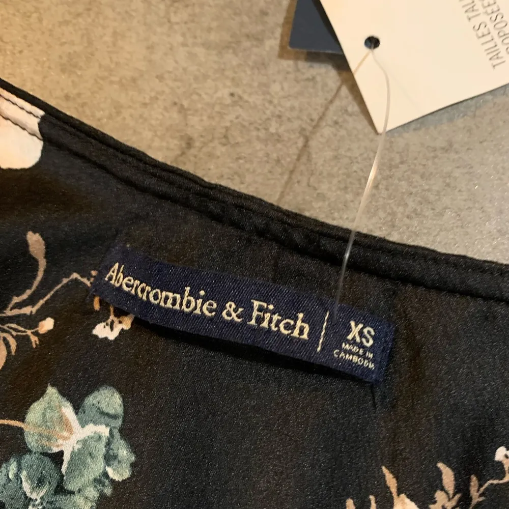 New NWT Abercrombie & Fitch Dress Womens XS One Shoulder Floral Print Stretch - Image 6