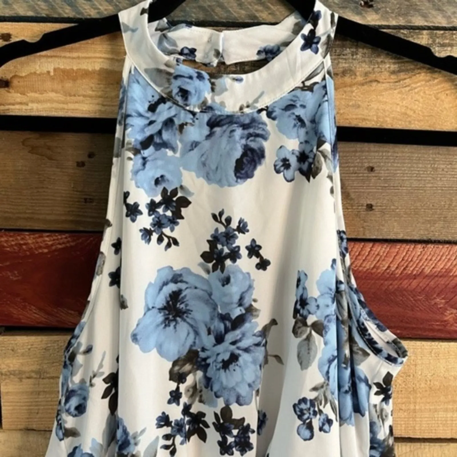 Peach Love California White And Blue Floral Maxi Romper Size Medium - Image 3