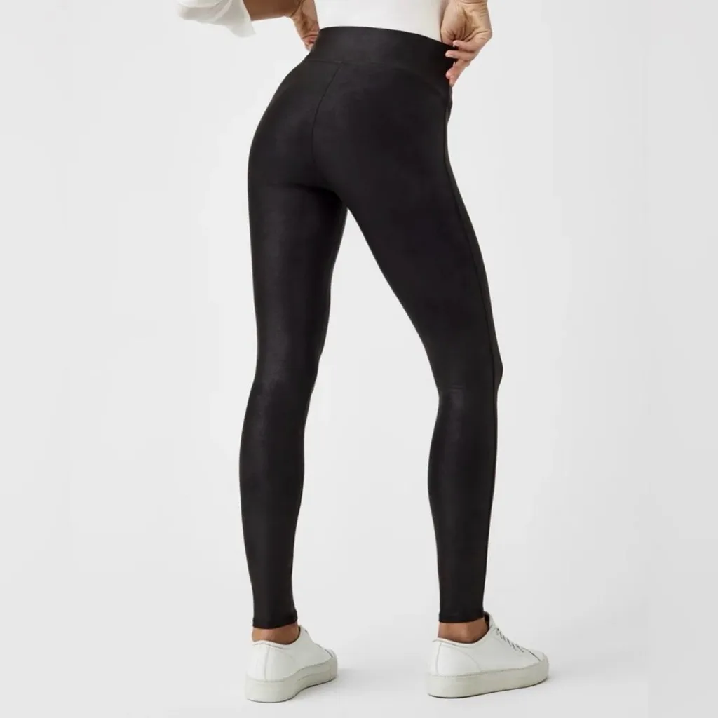 🆕 NWT SPANX Faux Leather Lined Leggings Shapewear Black Coated Metallic Sz Small - Image 4