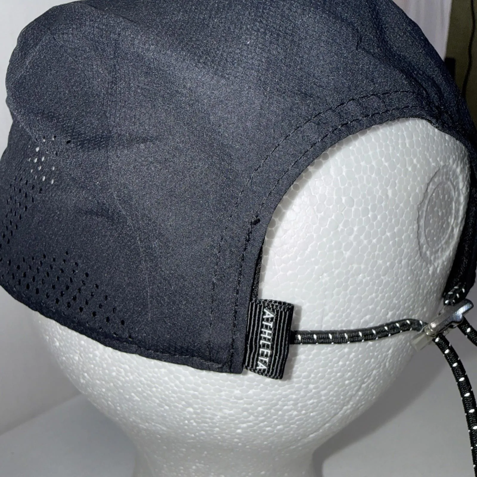 Athleta Athletic Minimalist Cap Strap Back Black Ventilated Running Athletic Hat - Image 9