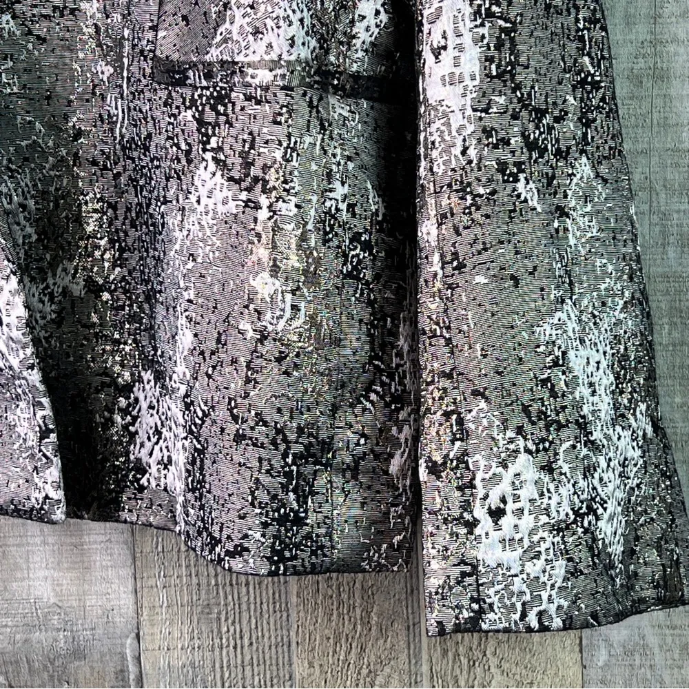 Natori Size Large Metallic Jacquard Silver Gold Open Front Jacket Blazer - Image 4