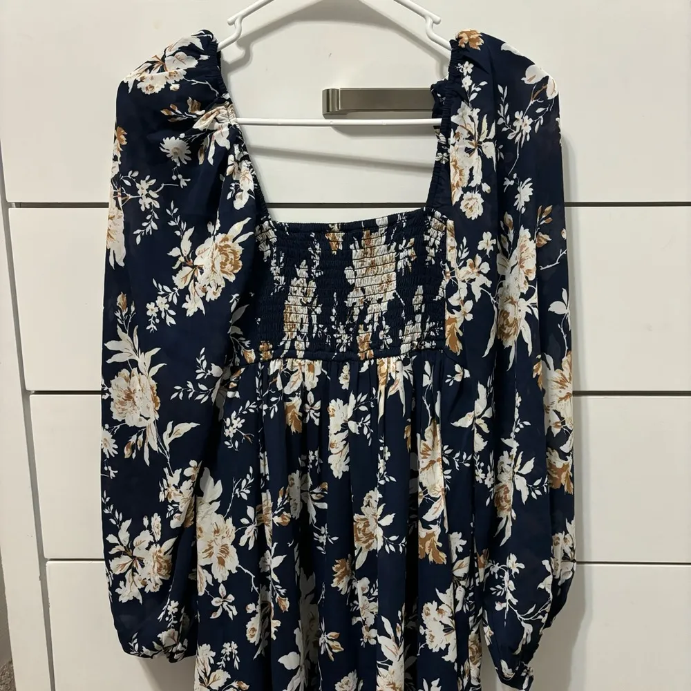 Abercrombie Emerson Floral Mini Dress NWOT - Image 3