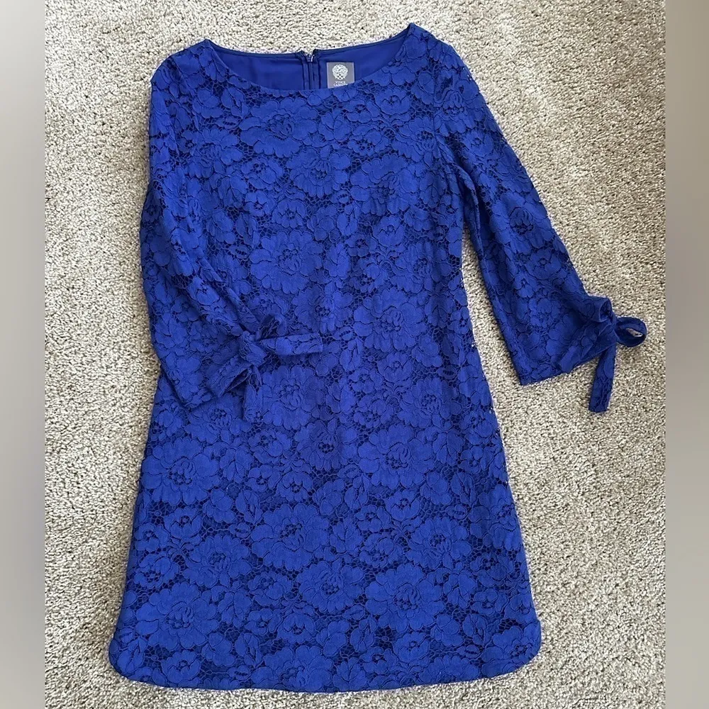 Vince Camuto Royal Blue Floral Lace Long Sleeve Dress - Image 2