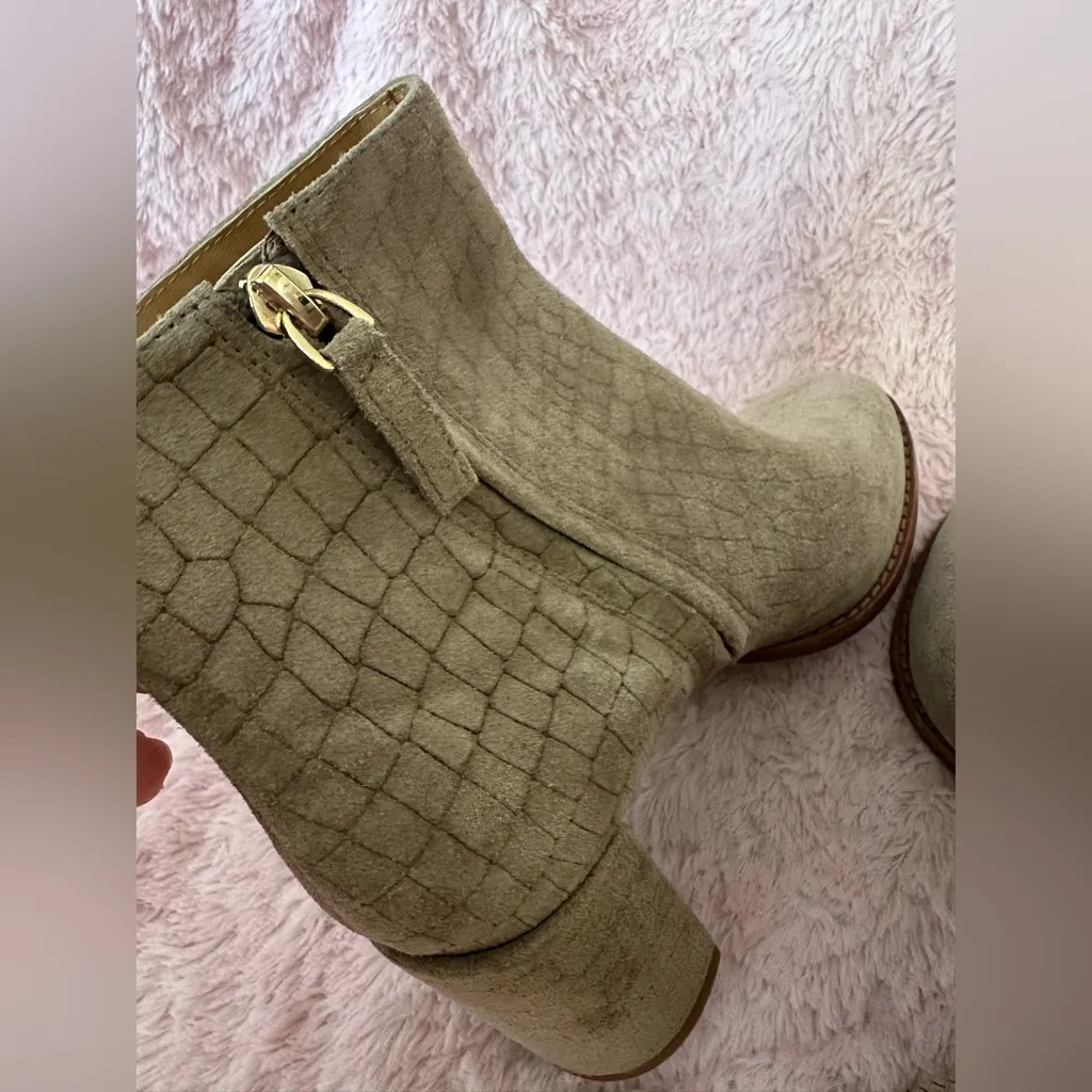 Joie Women’s Faux Snakeskin Suede Chunky Heeled Almond Toe Ankle Luxury Boots 6M - Image 6