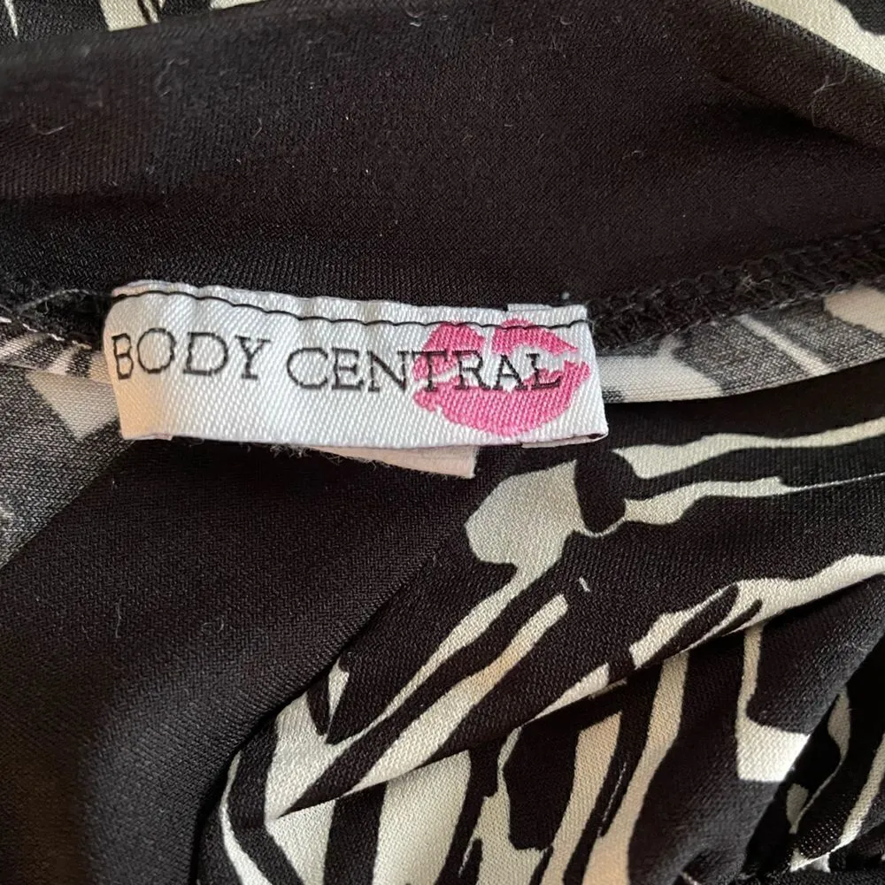 “Body central” dress - Image 5