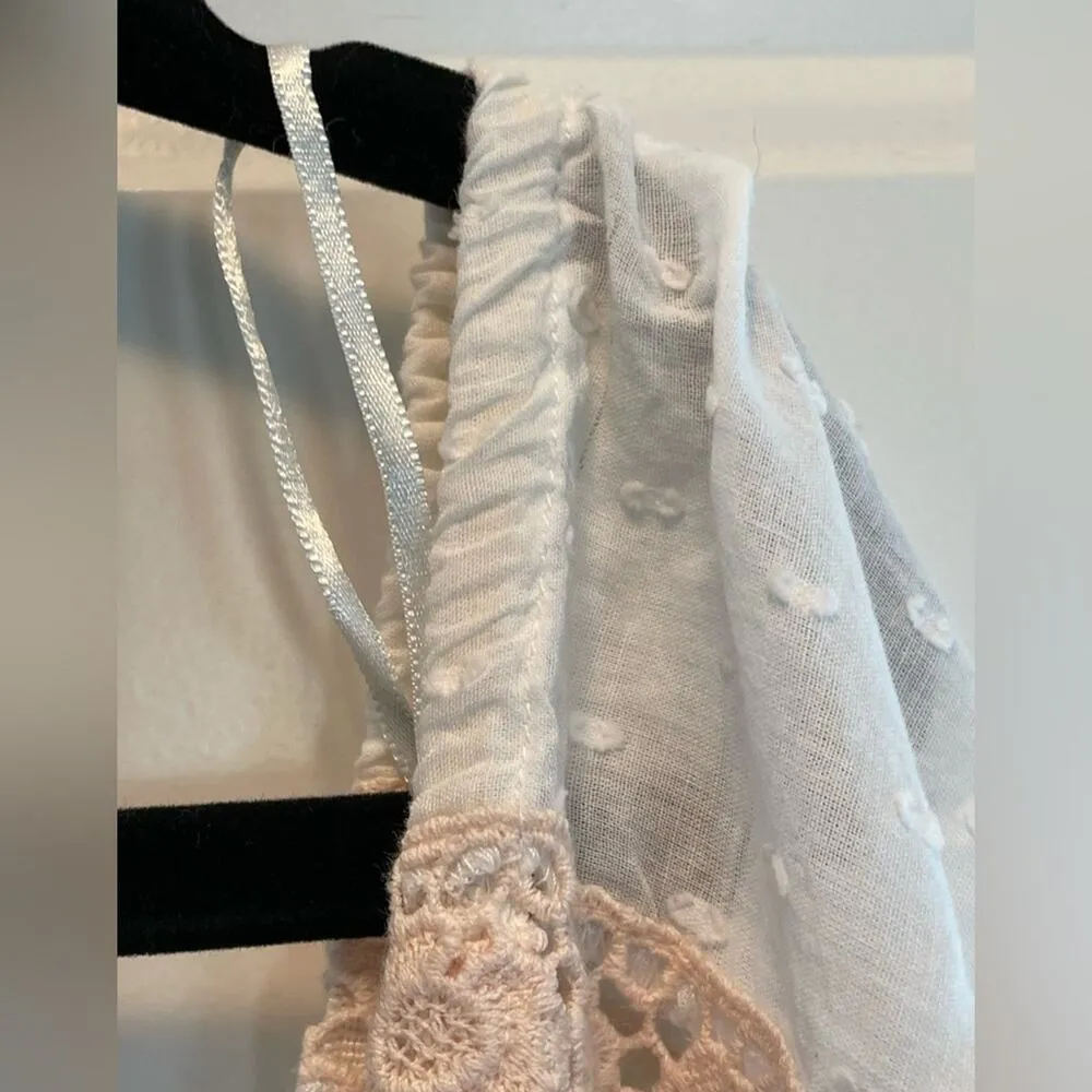 Tularosa White Off-Shoulder Crochet inlay Pom Hem Oversized Lined Eyelet Top M - Image 7