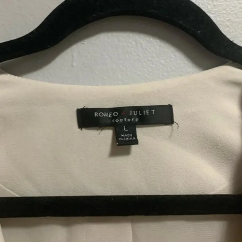 Romeo & Juliet Couture Khaki Layered Trench Vest Size Large - Image 5