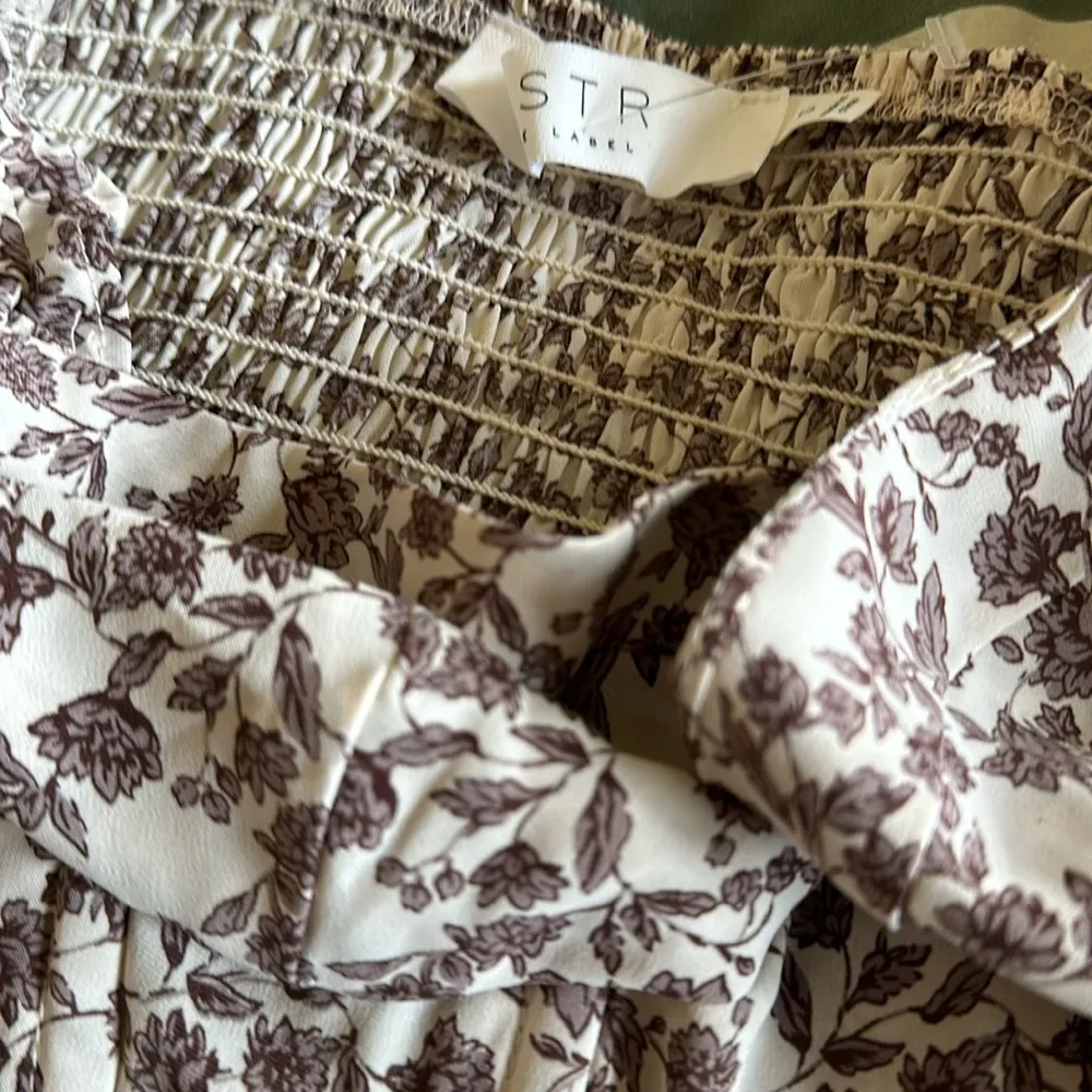 NWT  the Label Floral Print Long Sleeve Crop Corset Top Cream Mauve - Image 6