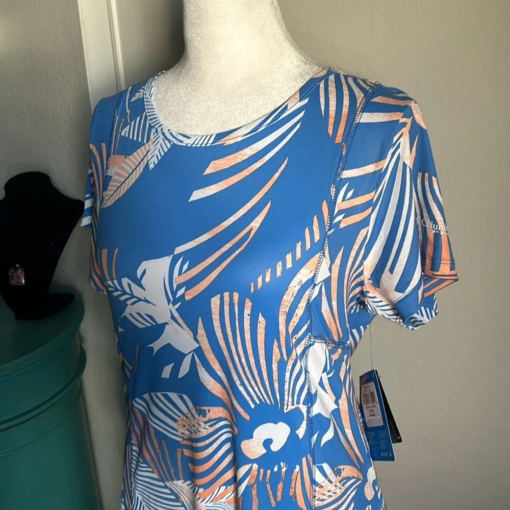 Columbia New Women’s Sportswear Wicking Fabric Tee Dress in Tropical Print - Image 2