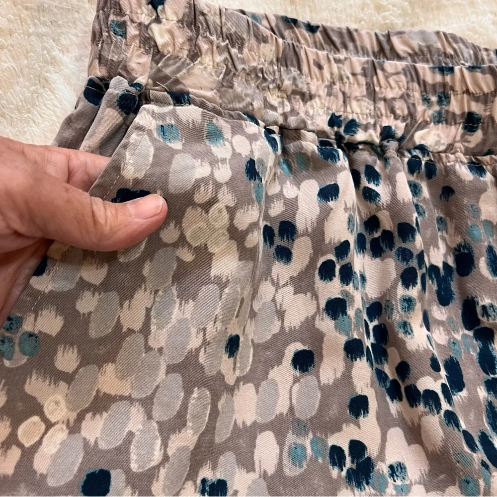 JESSICA LONDON capris size 24W elastic waist excellent pre owned condition - Image 2