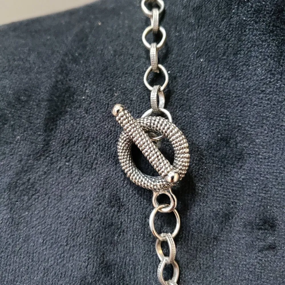 Women Fashion Silver Tone Royal Crown Key Pendant Necklace with Toggle Eye Clasp - Image 7