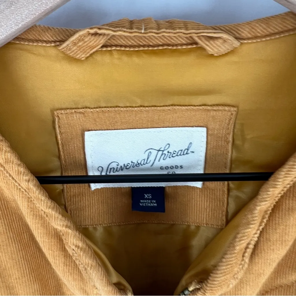 Universal Thread Quilted Corduroy Jacket‎ Mustard Full Zip Front Collarless XS - Image 2