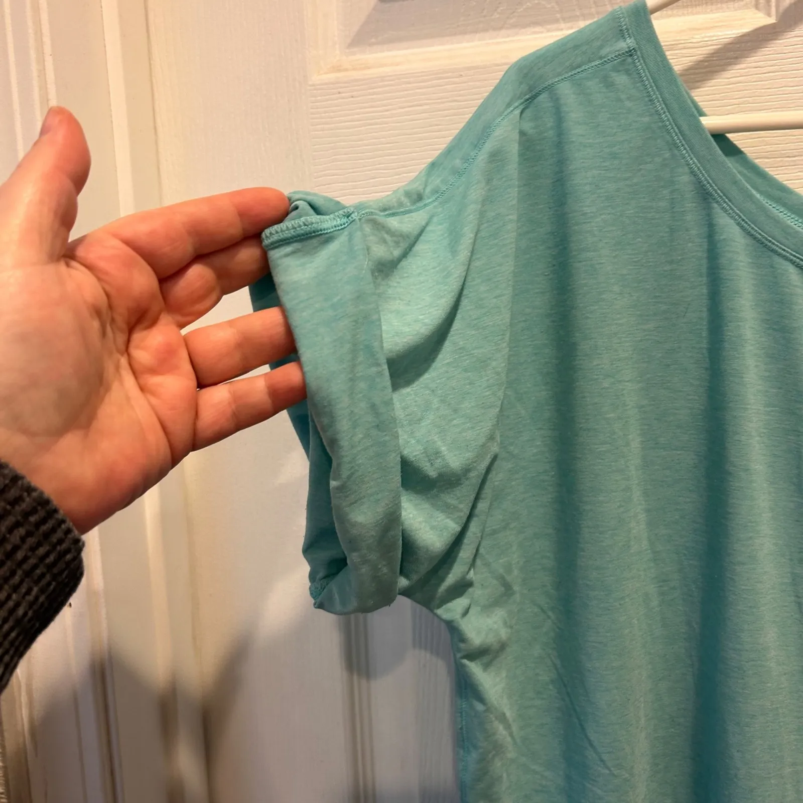 GapFit Breathe Tee Aqua Blue Relaxed Fit Tunic Top Women's Size L Oversized Yoga Green Size L - Image 2