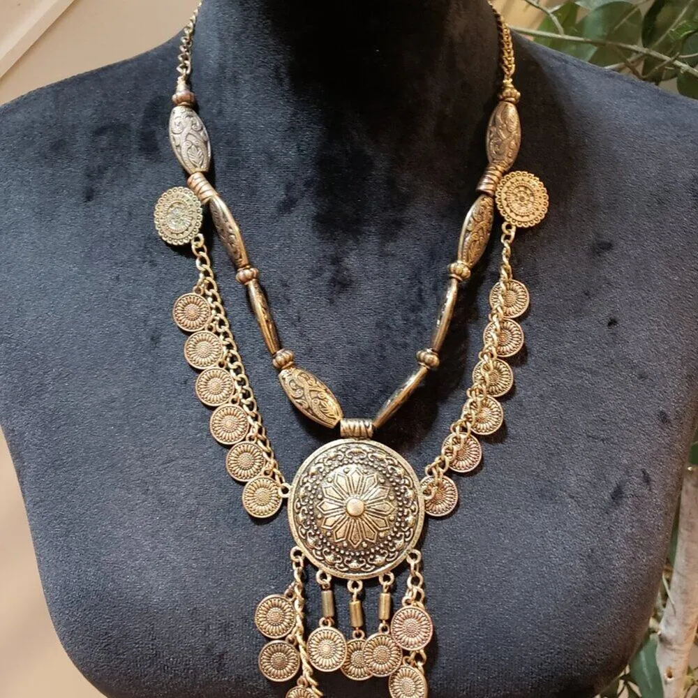 Womens Fashion Gold Tone Faux Coin Charm Pendant Necklace with Lobster Clasp - Image 2