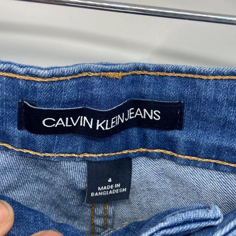 Calvin Klein mid rise denim jean bermuda shorts summer casual everyday vacation - Image 2