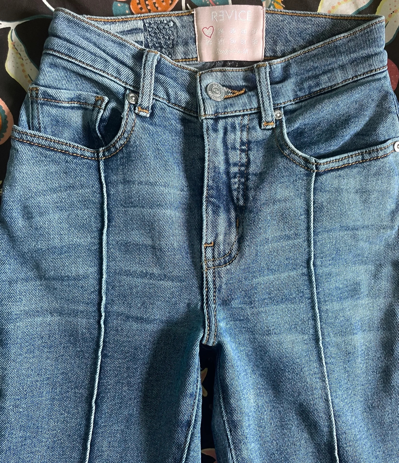 Revive Two Tone Jeans - Image 3