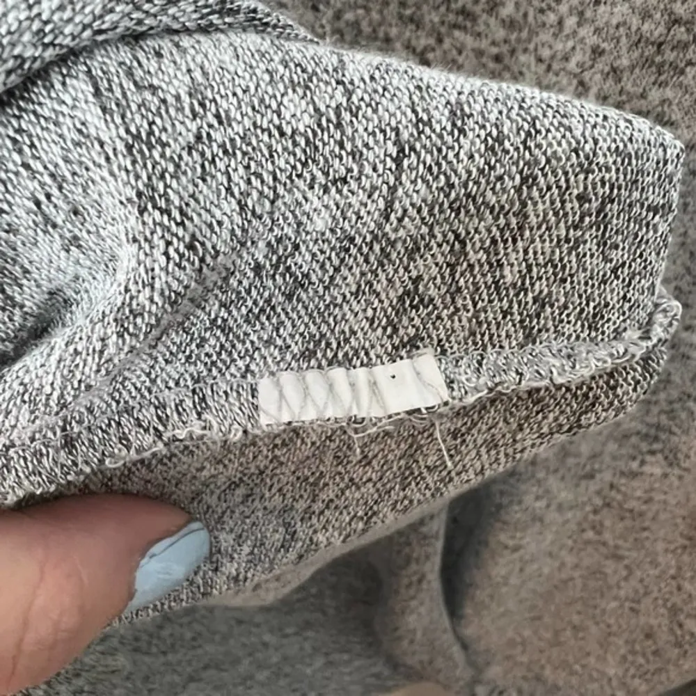 Saints 21 gray ruffle trim mock neck stretchy light long sleeve sweater large - Image 8