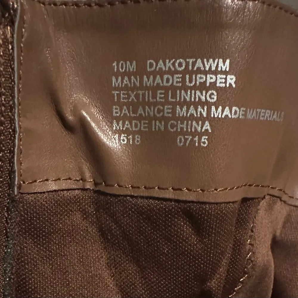 Nike  Boots - Image 3