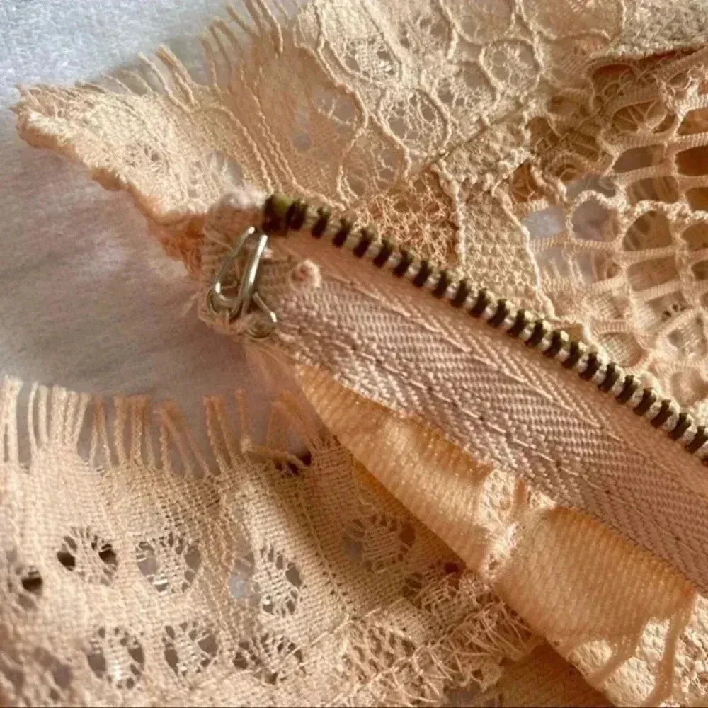 Sans Souci Lace Short sleeve beige Dress Coquette Girl Wedding Guest - Image 6