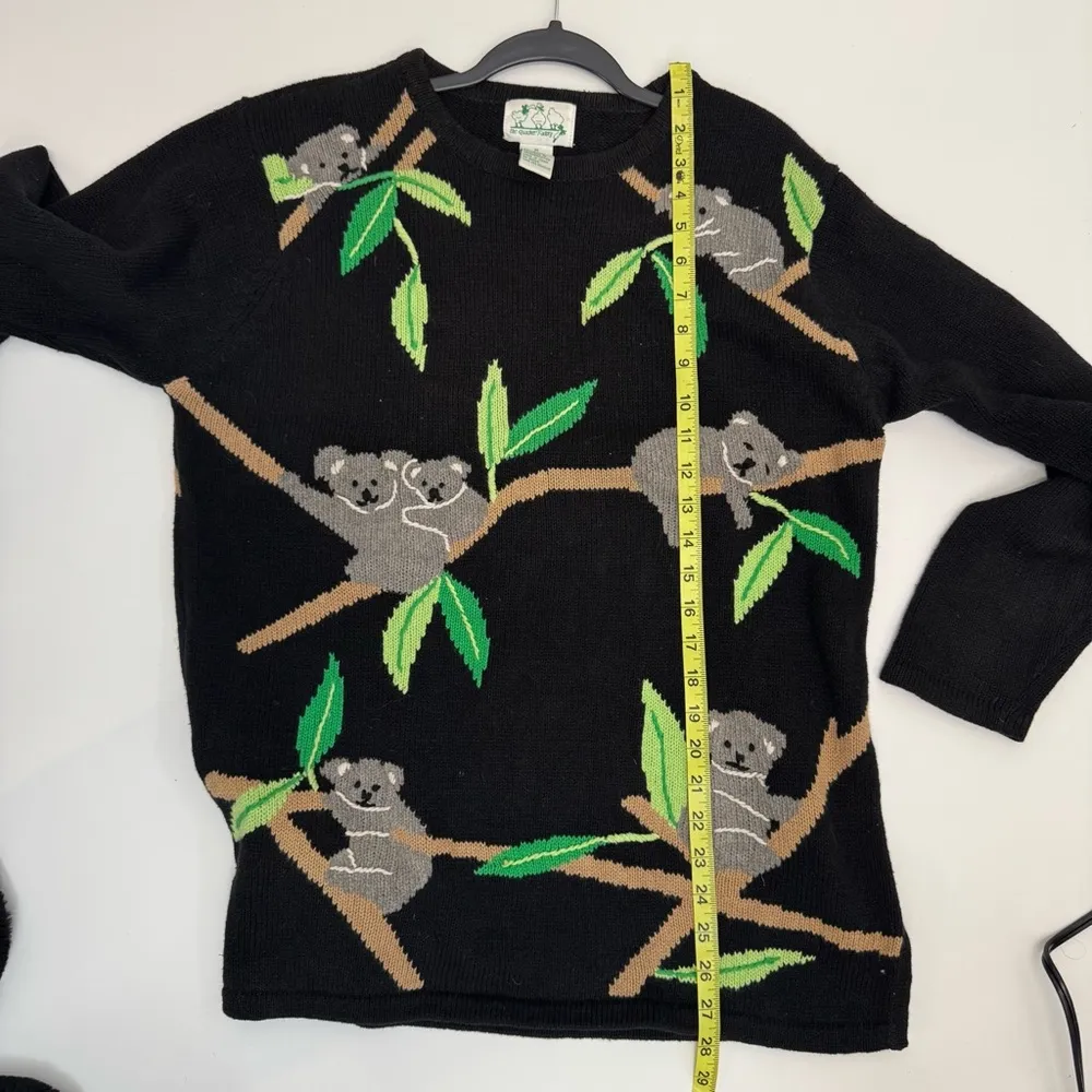 VINTAGE The Quacker Factory Knit Koala Crew Neck Sweater Size Medium Black - Image 12