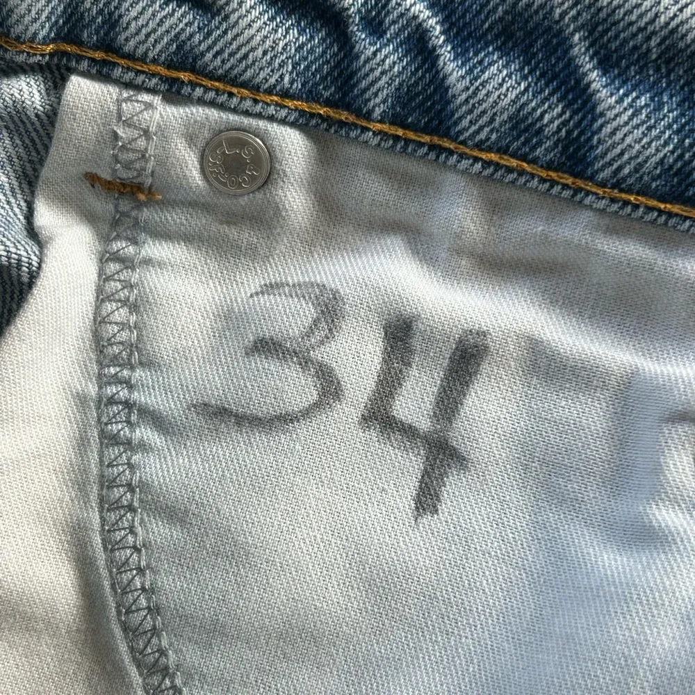 Levi’e Vintage RARE Blank Orange Tab High Rise Distressed Raw Hem Mom Jean short - Image 11