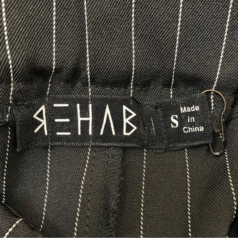 Rehab Women’s Black White Stripe High-Waisted Wide Leg Paper Bag Pants - Image 8