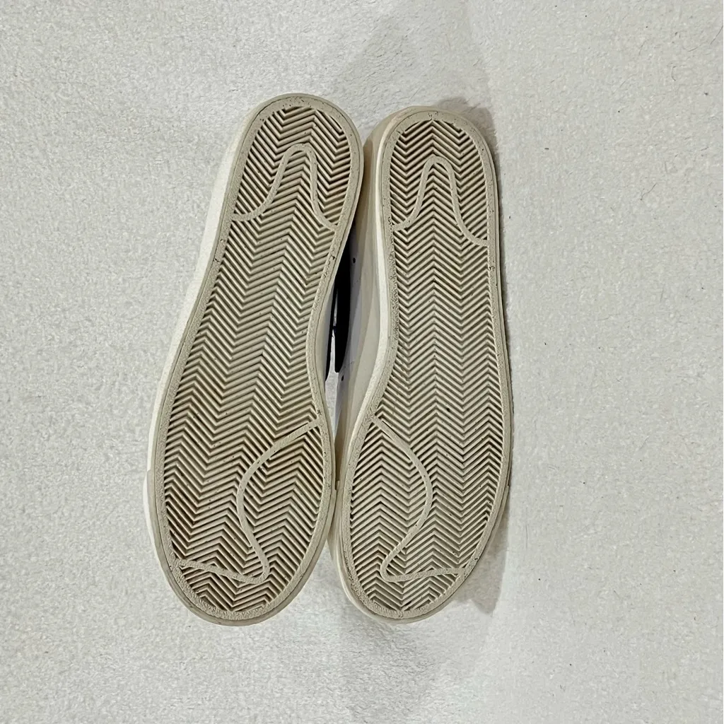 Nike Blazer Mid 77 Women’s Shoe CZ1055-124 Size 9 - Image 2