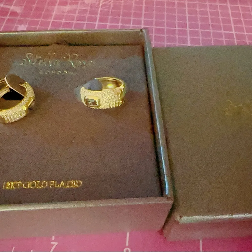 Stella rose London 18kt gold plated loop earrings gold with crystal diamond pave - Image 4