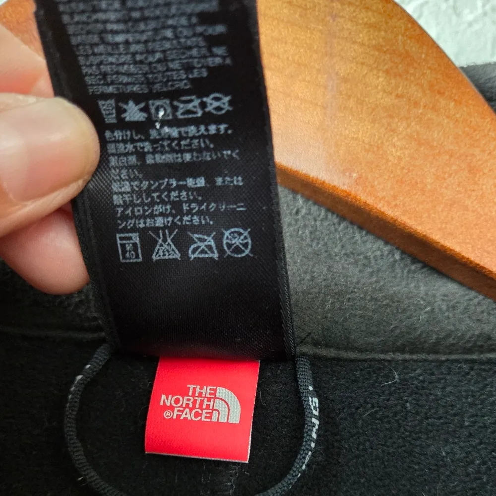 The North Face Women's Trans Antartica 1990 Apex Full Zip Black Jacket Size Med - Image 5