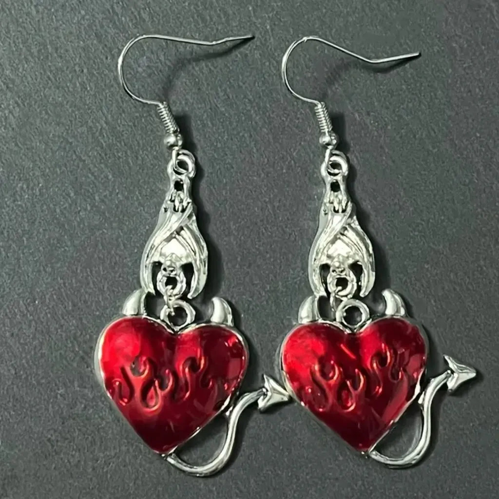 Gothic Bat Heart Shaped Devil Design Silver/Red‎ Zinc Alloy Dangle Earrings Silver - Image 8