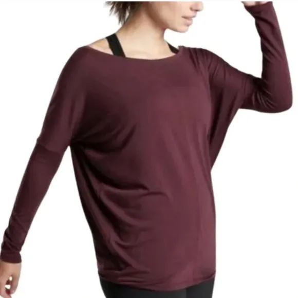 Athleta Essence Flow Maroon Red Long Sleeve XXS - Image 4