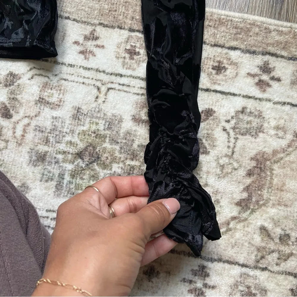 Lost + Wander  Black Velvet Bodysuit NWOT - Image 7