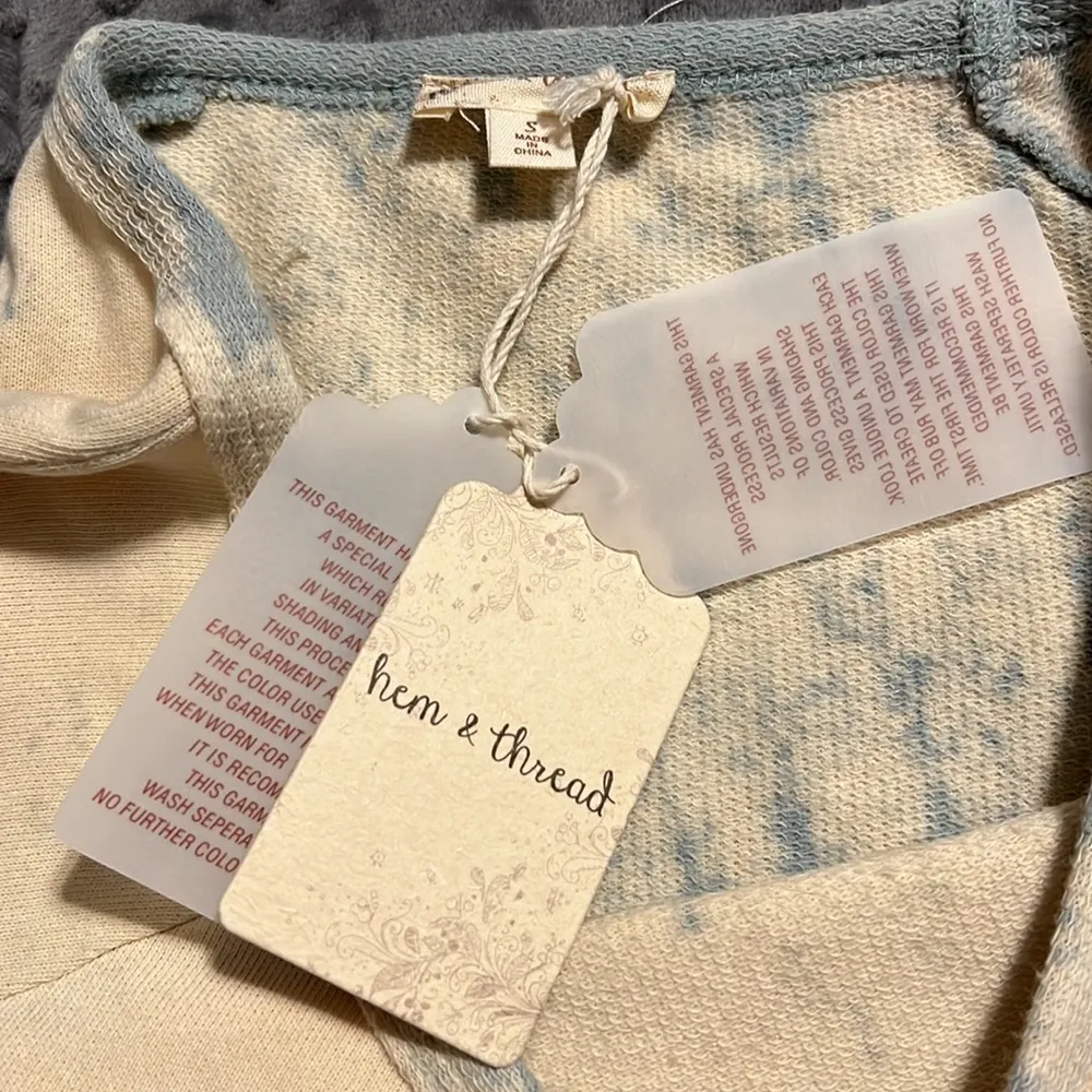 Hem & Thread small mint tie front tie dye sweatshirt long sleeve pullover NWT - Image 8