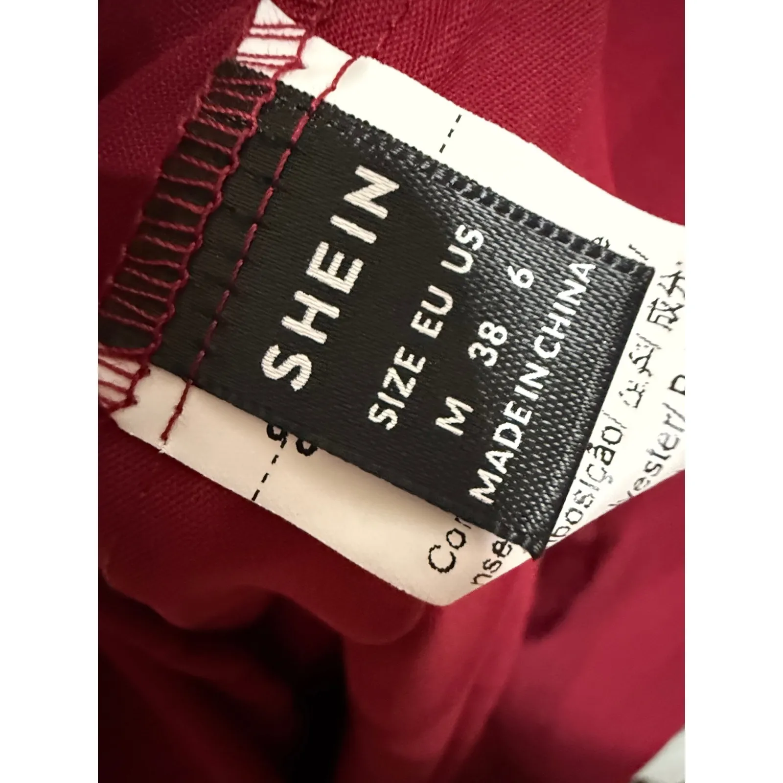 Shein Red Long Sleeve Dress Whimsical Maxi Dress Size Medium Keyhole Neckline - Image 5