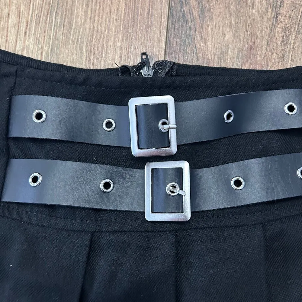 Y2K Gothic Black Pleated Mini Skirt Faux Leather Belt XS Social Collision Goth - Image 2