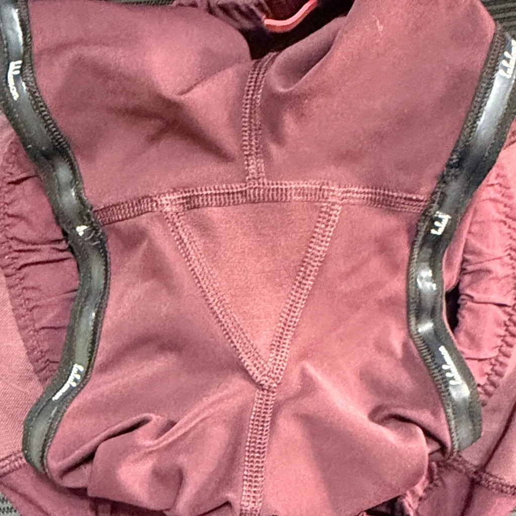 lululemon athletica Women's Plum Athletic Shorts - Image 7