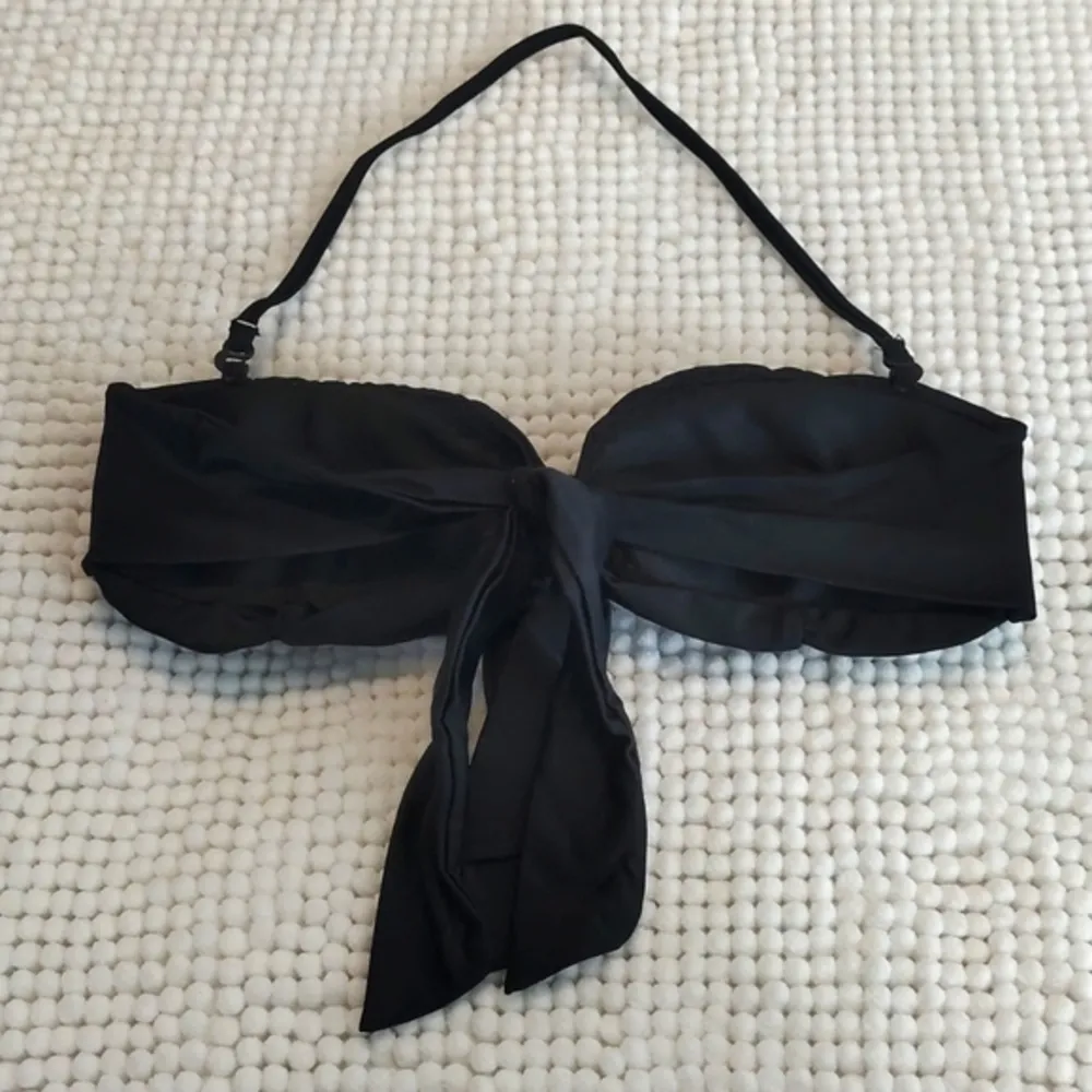 Women's BILLABONG SURF Swimsuit Black Bikini Halter Top Size Small EUC #4352 - Image 3