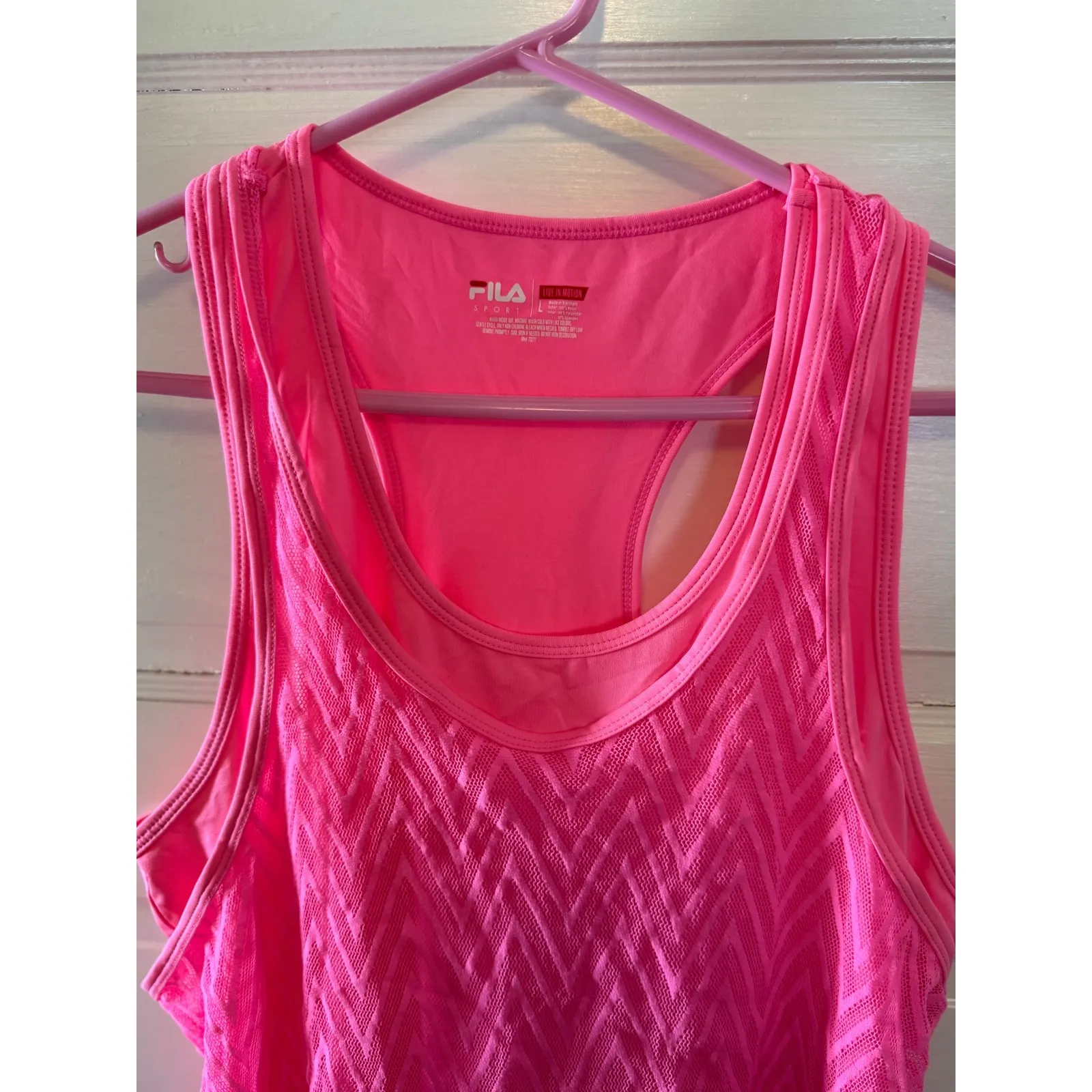 Fila Sport Women Bright Pink Chevron Lace Racerback Tank Top Athletic size Large - Image 4