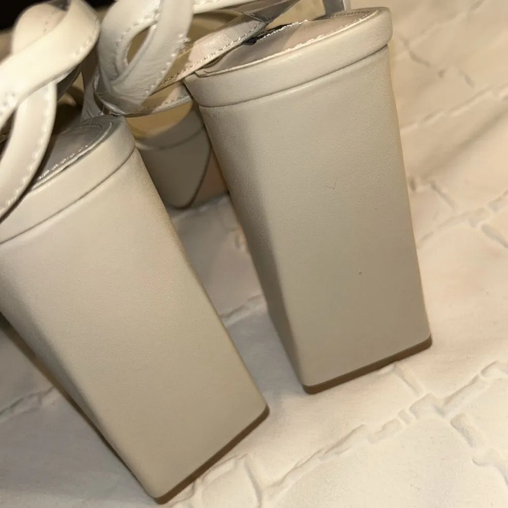 Aqua Bone/Cream Strappy Leather Sandals(Size 10M) - Image 10