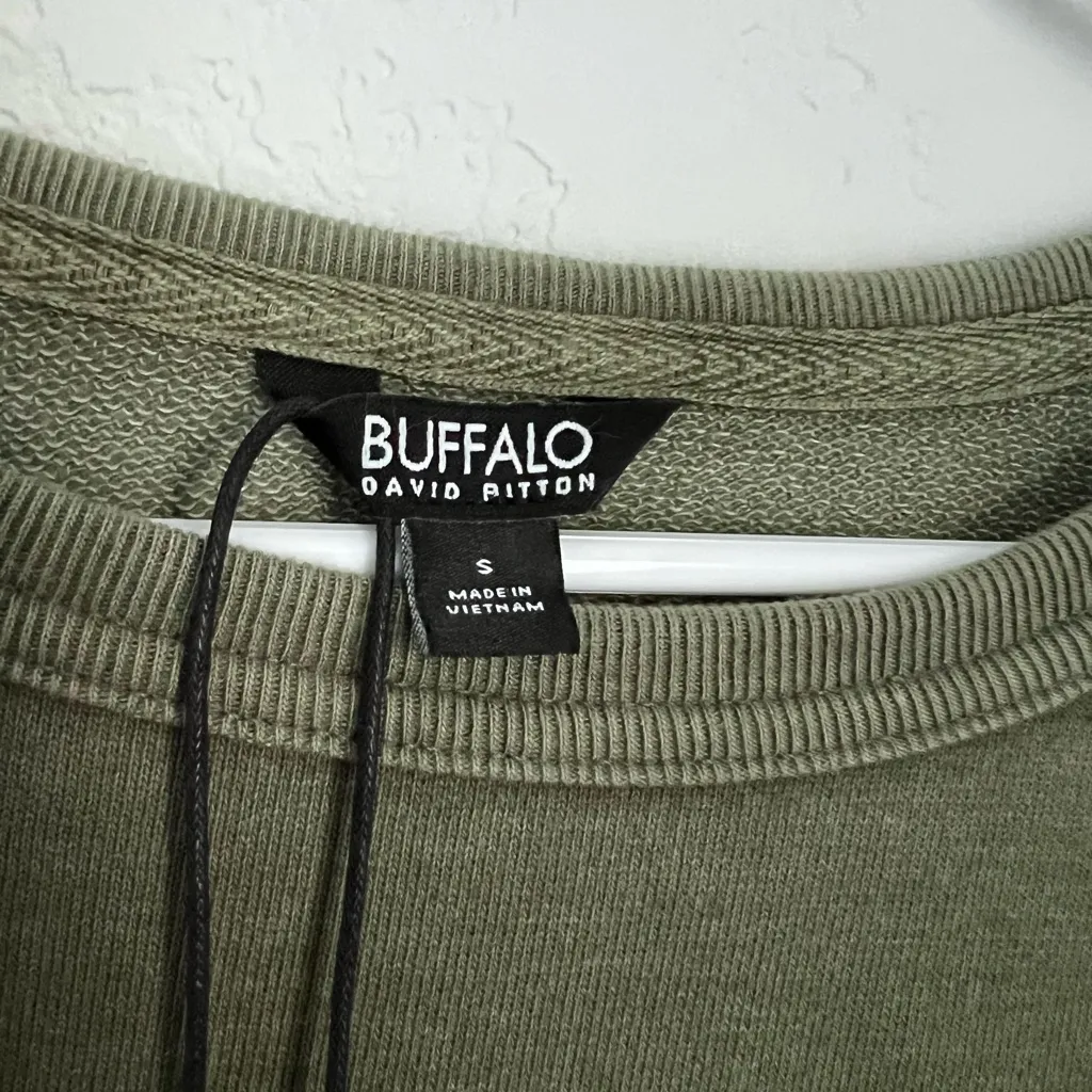 Buffalo David Bitton Women's Sweatshirt Army Green Size Small NWT - Image 6