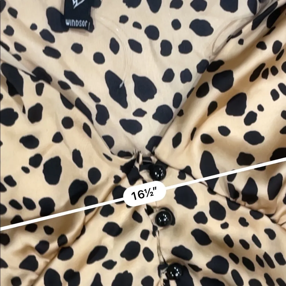 Windsor spotted prince balloon sleeve satin crop top - Image 4