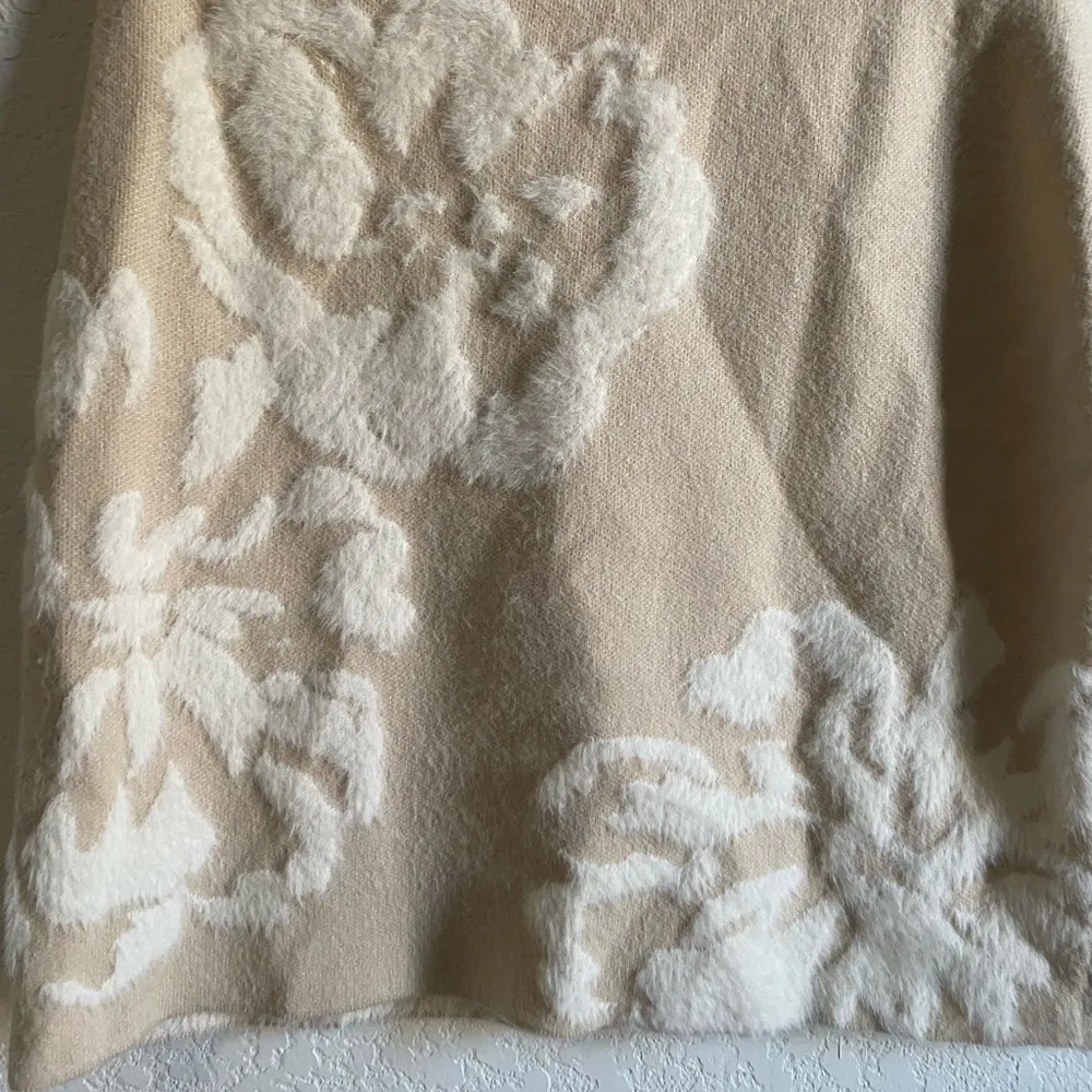 Anthropologie Sweater Cream & White Floral Soft Mini Skirt Coquette Set Size S - Image 14